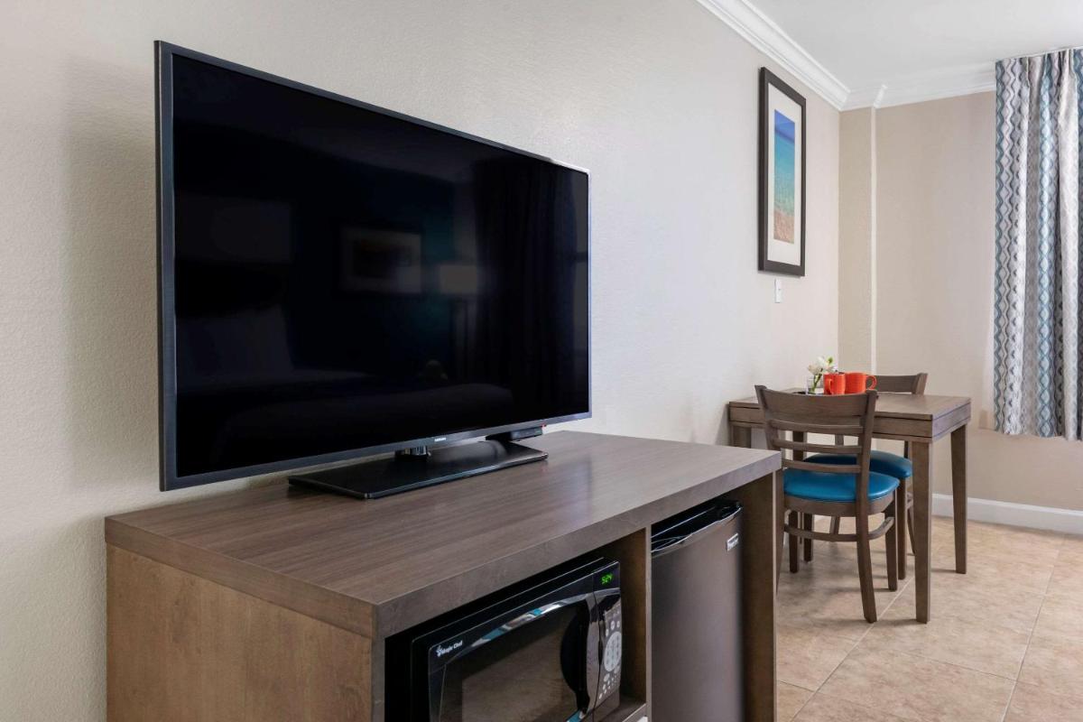 Photo - Comfort Inn & Suites Daytona Beach Oceanfront