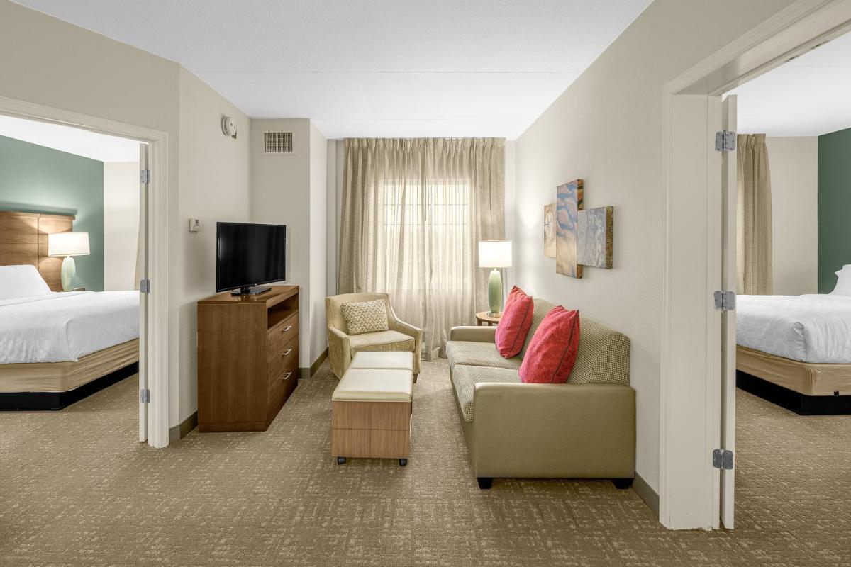 Photo - Staybridge Suites Chattanooga-Hamilton Place, an IHG Hotel