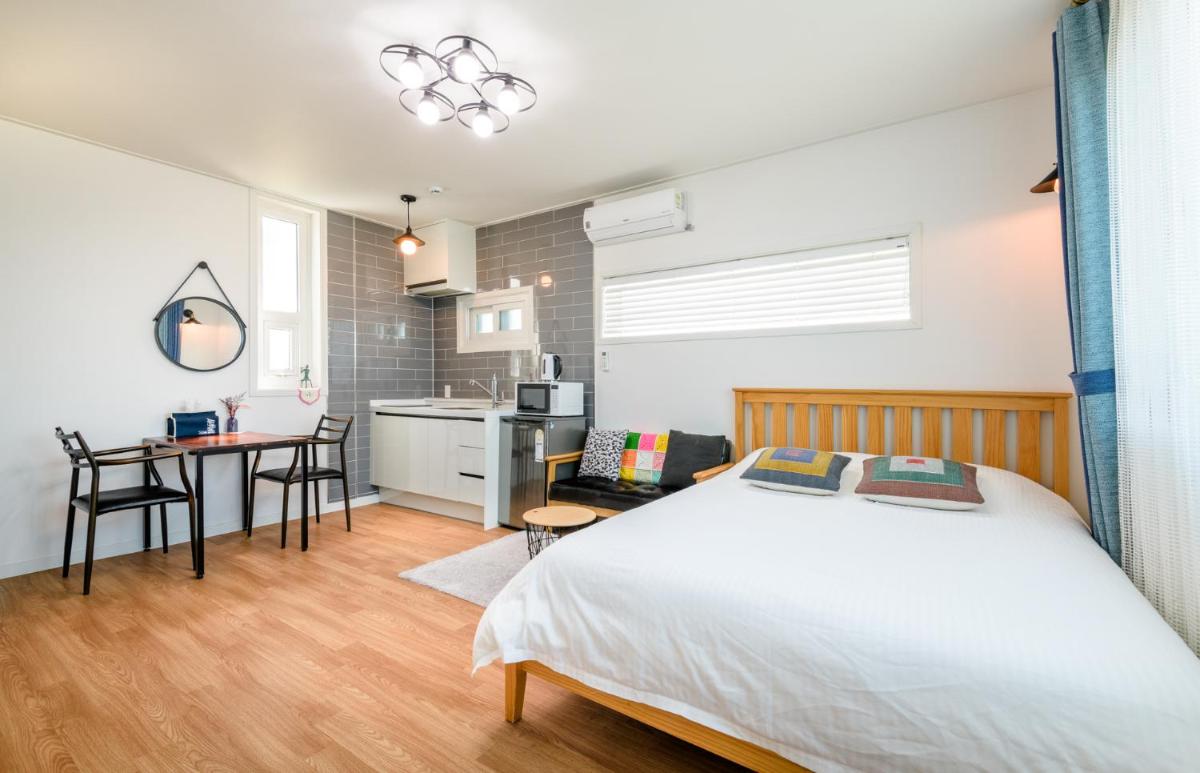 Foto - Harry and Sodam Pension