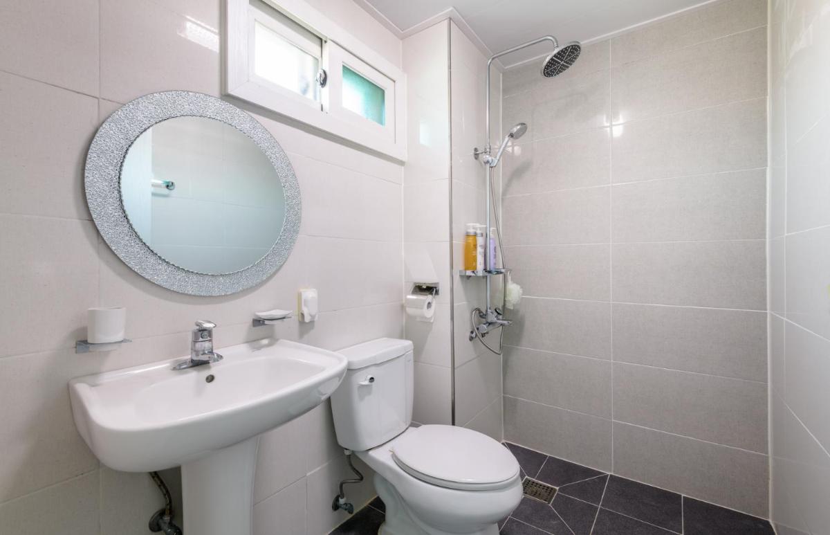 Foto - Harry and Sodam Pension