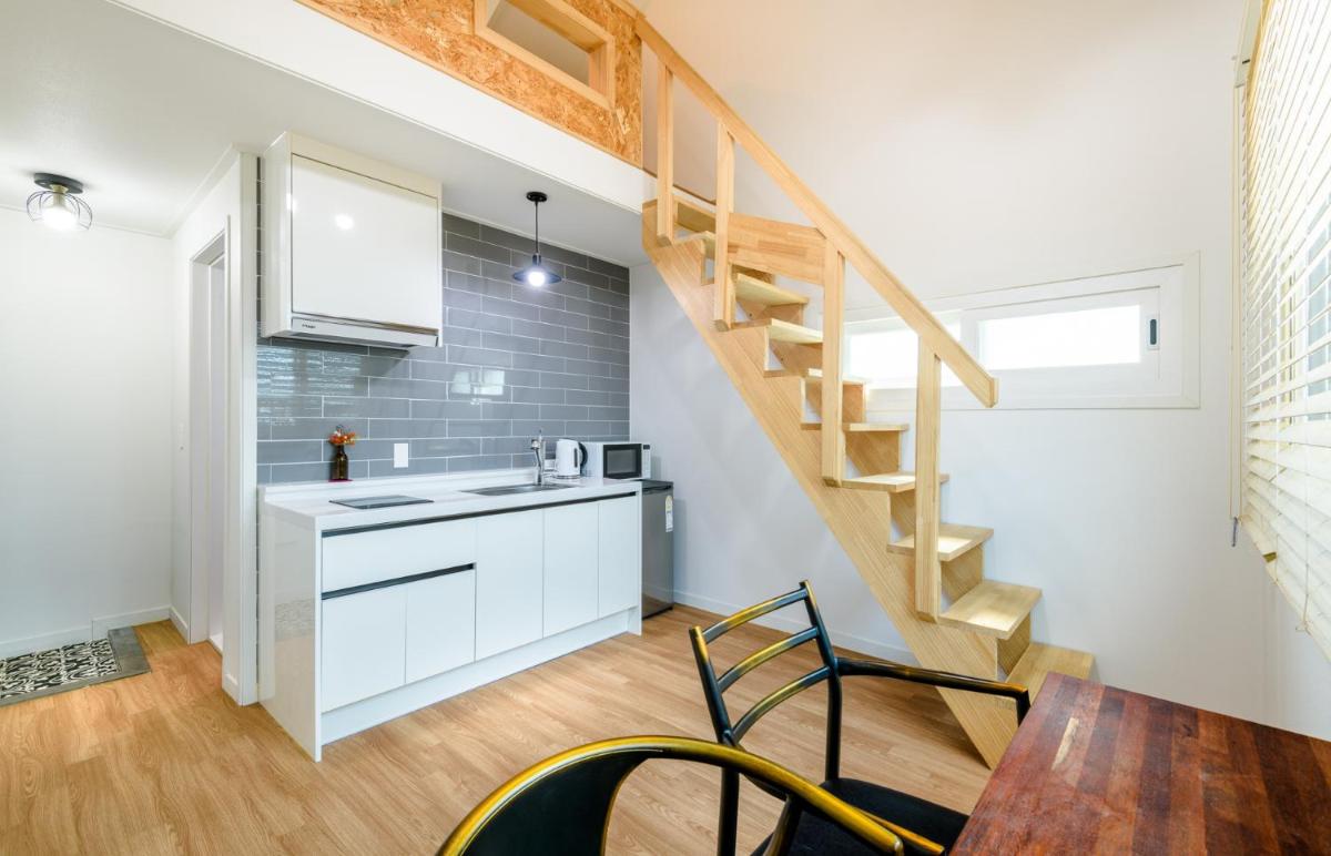 Foto - Harry and Sodam Pension