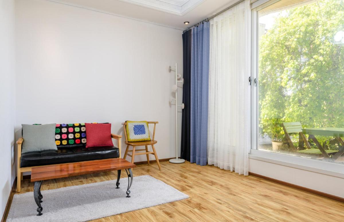 Foto - Harry and Sodam Pension