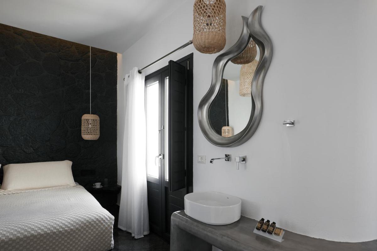 Photo - Oia Suites