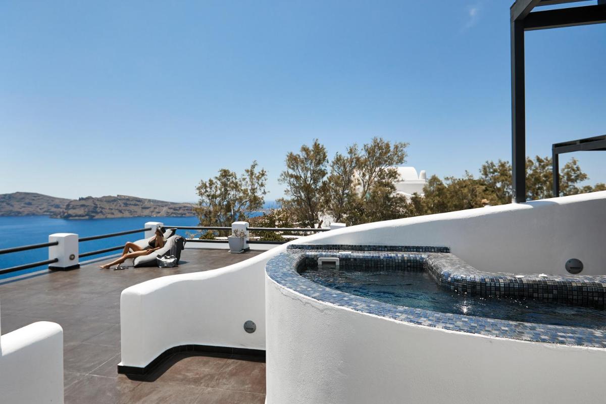 Photo - Oia Suites