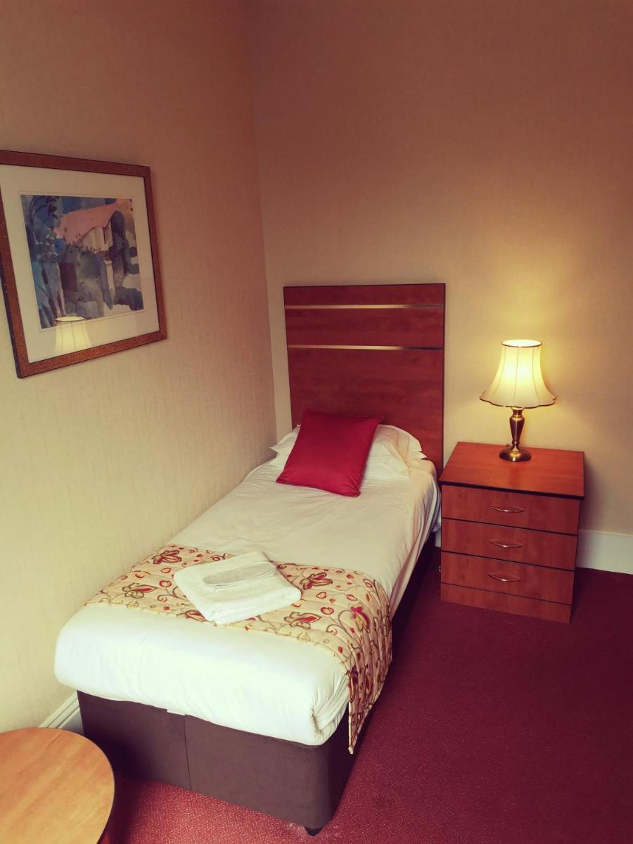 Photo - The Red Lea Hotel