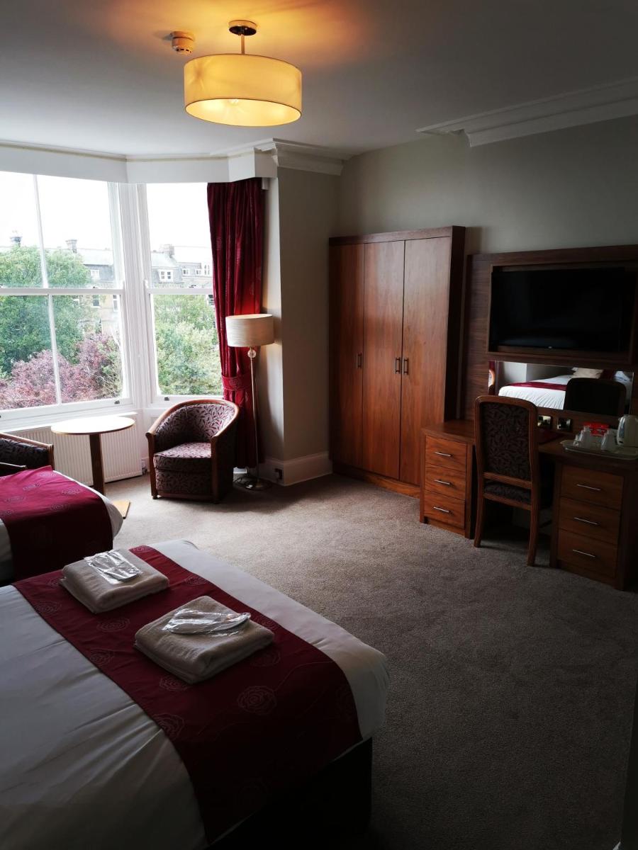 Photo - The Red Lea Hotel