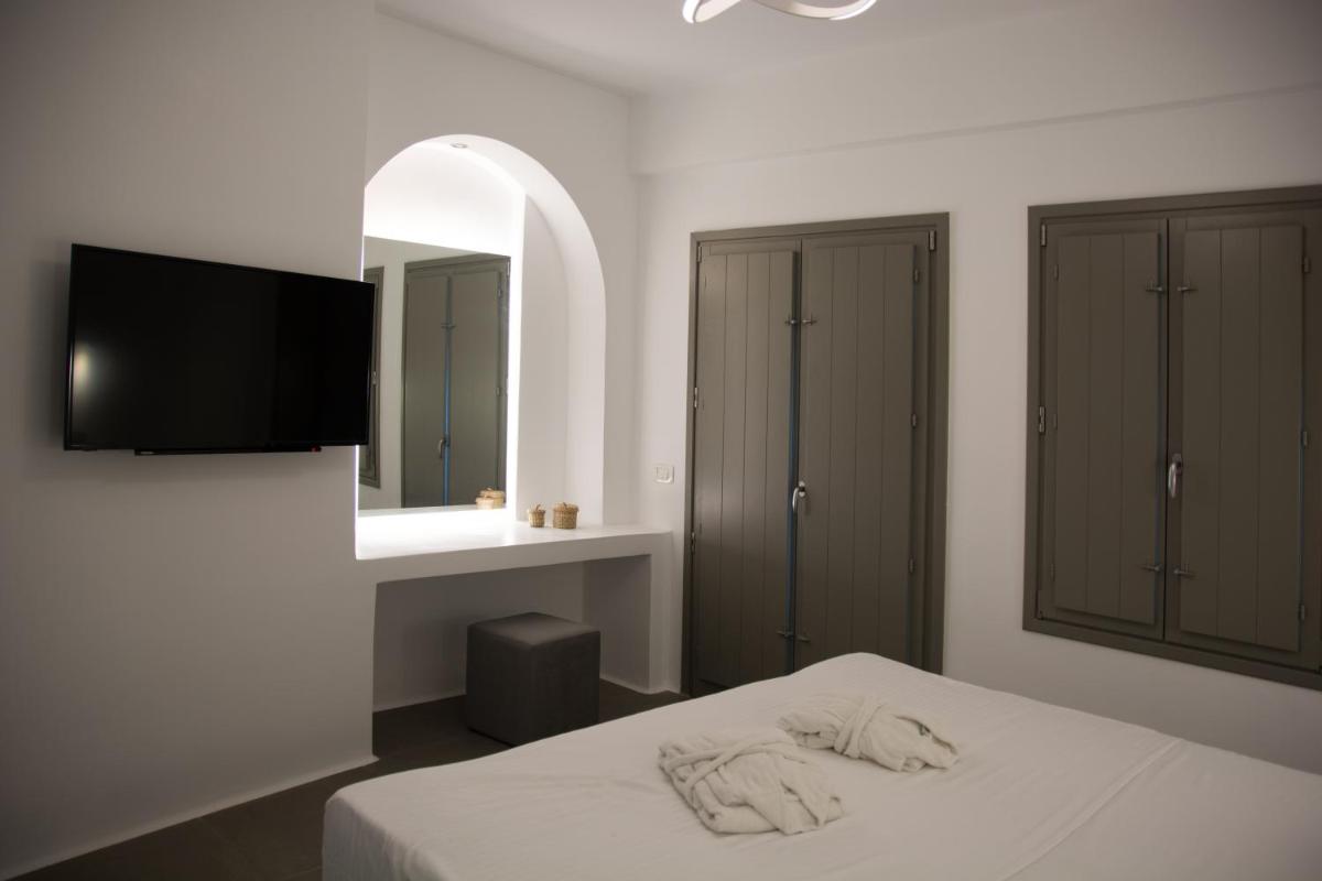 Photo - Amphitrite Suites Santorini