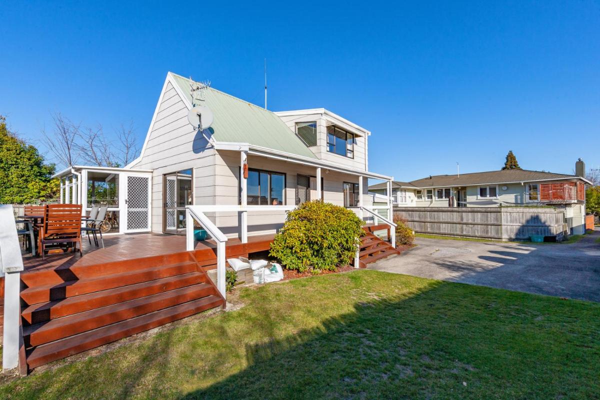 50 Holiday Homes In Taupo