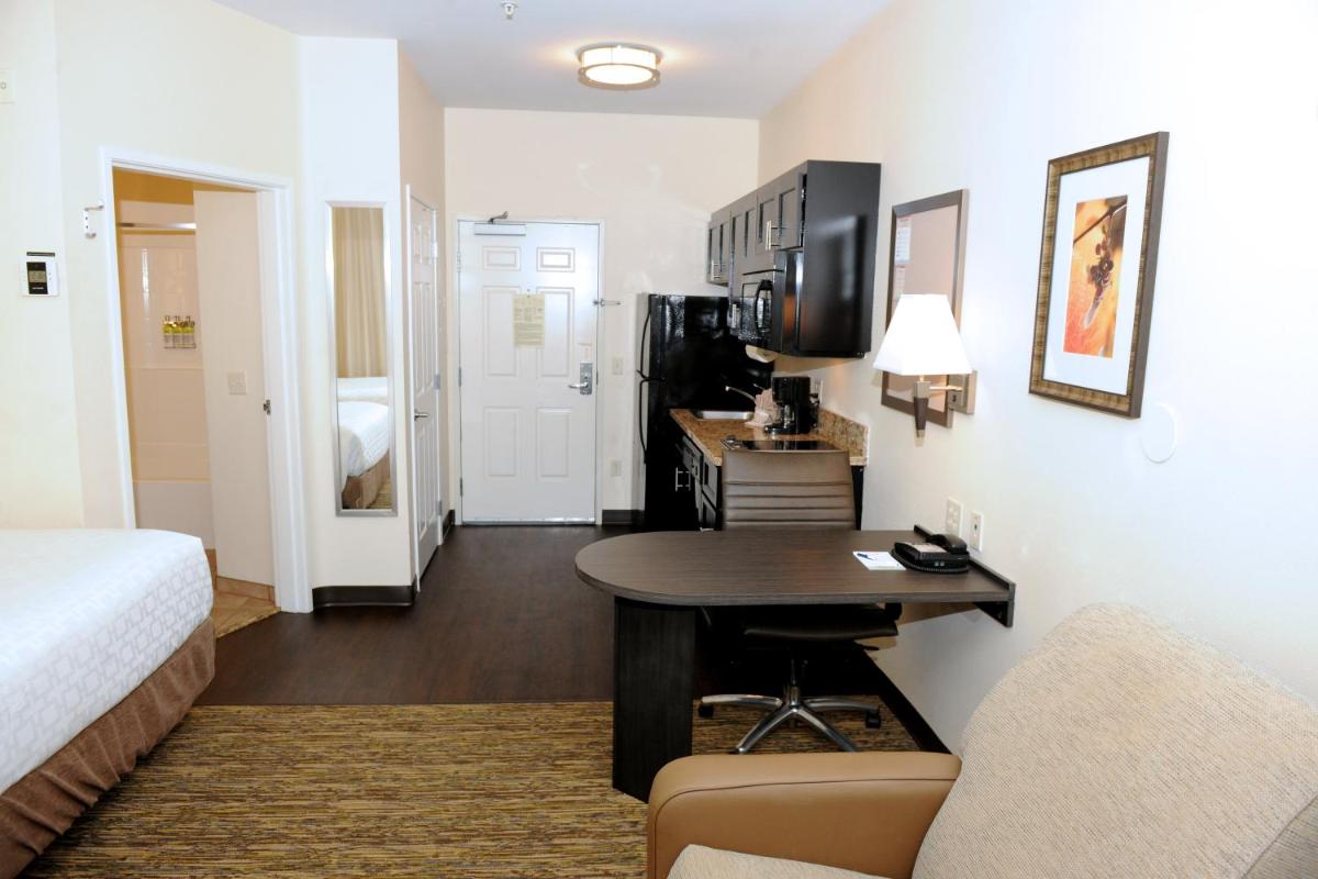 Photo - Candlewood Suites Santa Maria, an IHG Hotel