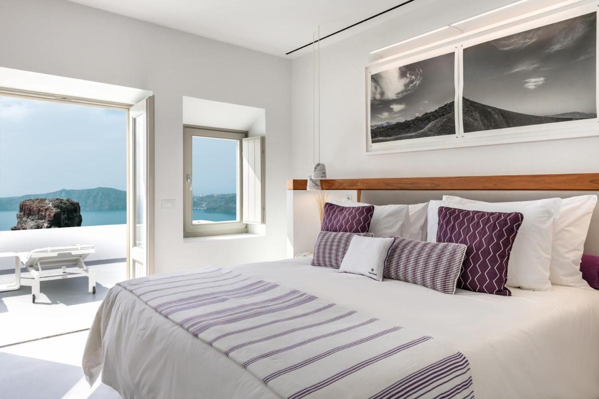 Photo - Grace Hotel Santorini, Auberge Resorts Collection