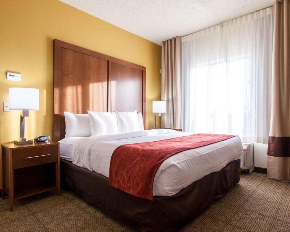 Photo - Comfort Suites Central / I-44