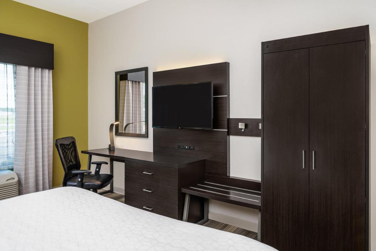 Photo - Holiday Inn Express & Suites Florence, an IHG Hotel