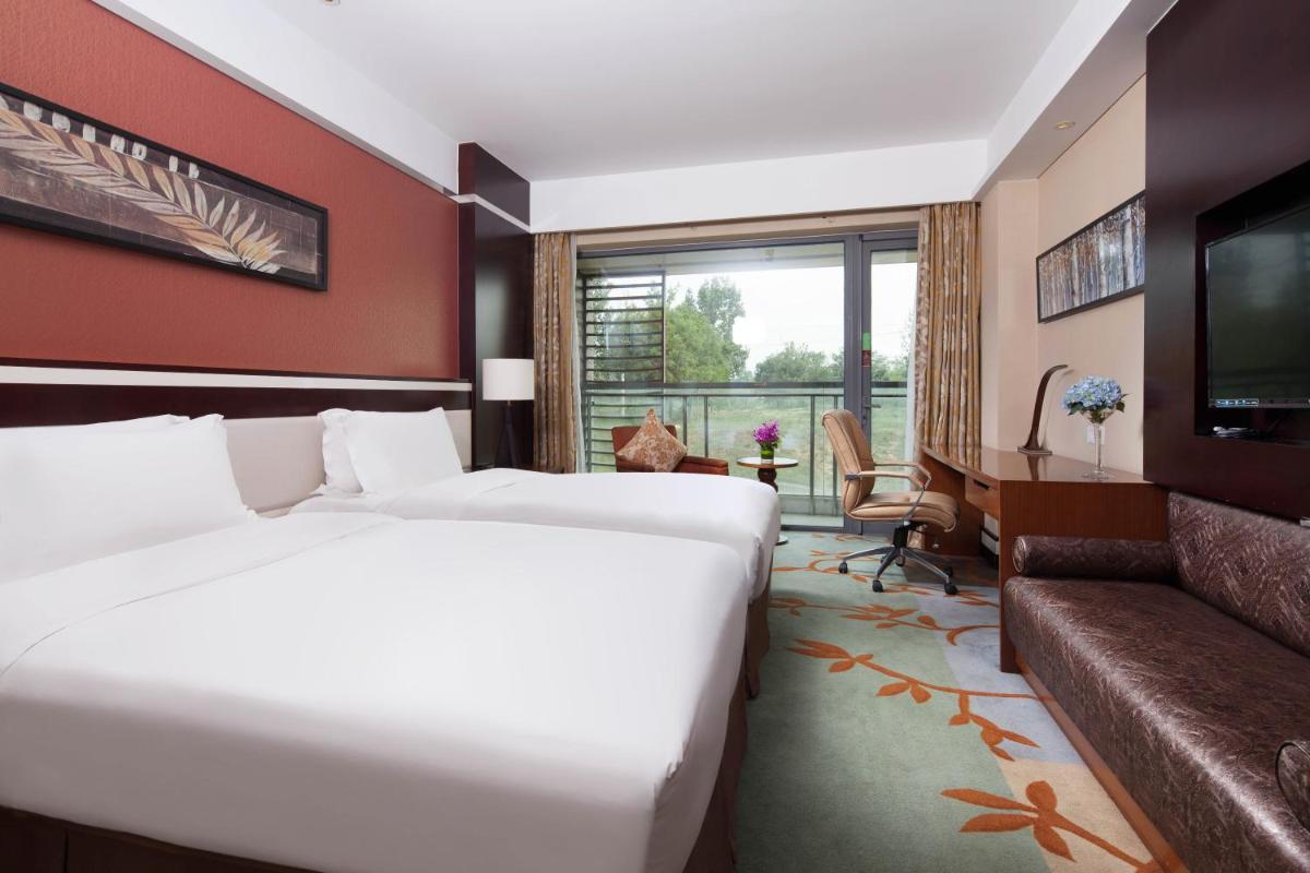 Photo - Holiday Inn Beijing Shijingshan Parkview, an IHG Hotel