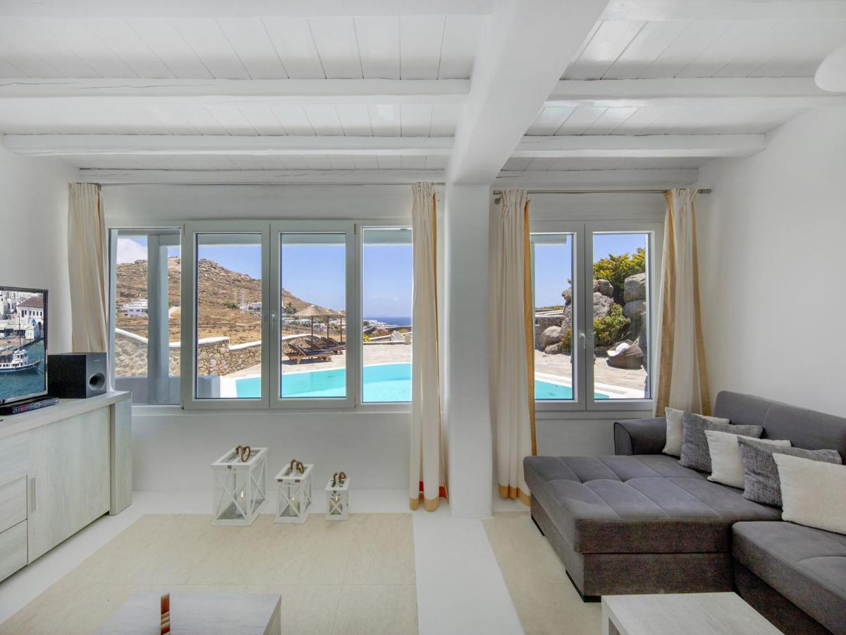 Photo - Beautiful large luxury villa private pool stunning views near sea Mykonos