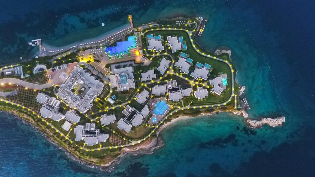 Xanadu Island photo 8