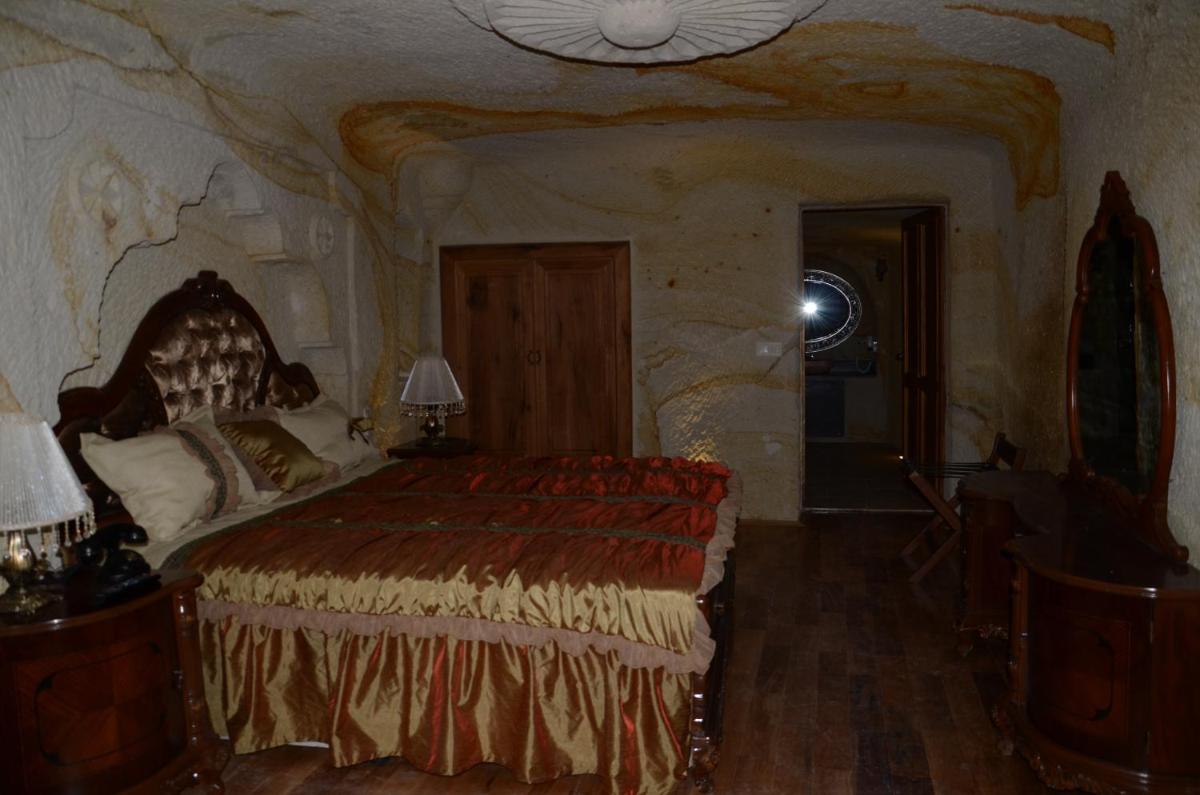 Foto - Golden Cave Suites