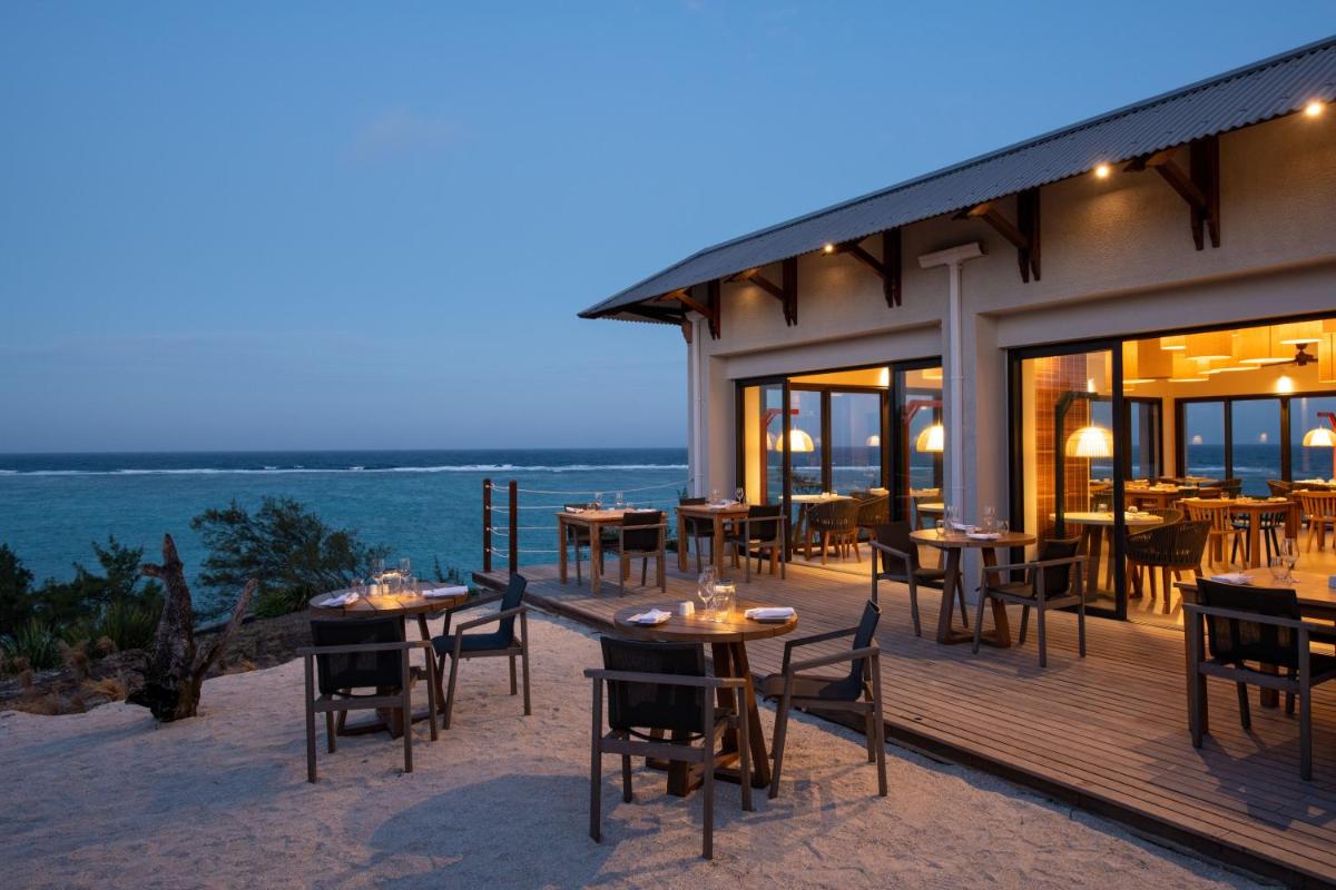 Constance Tekoma - Rodrigues Island photo 7