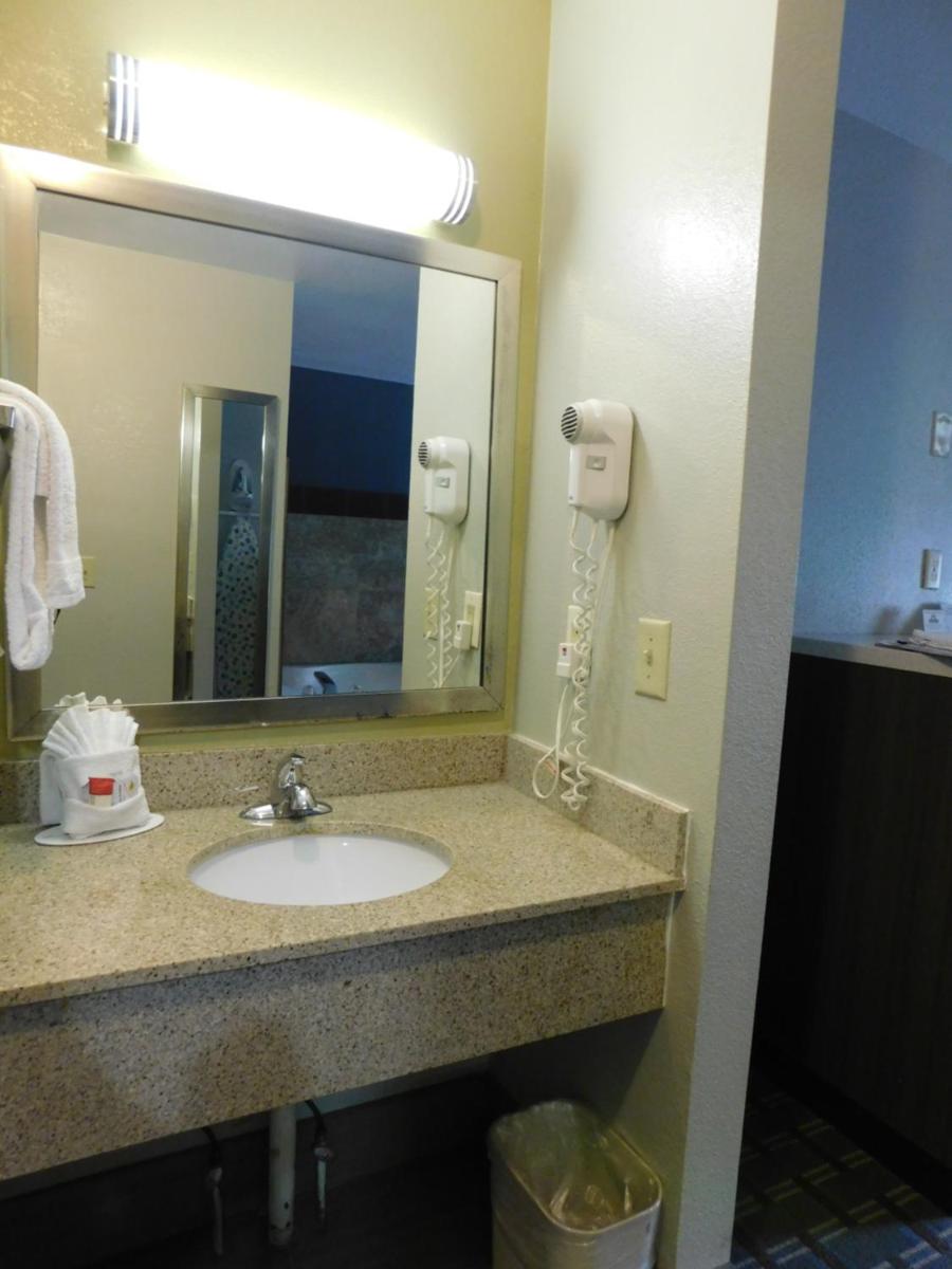 Foto - Days Inn & Suites by Wyndham Downtown Gatlinburg Parkway