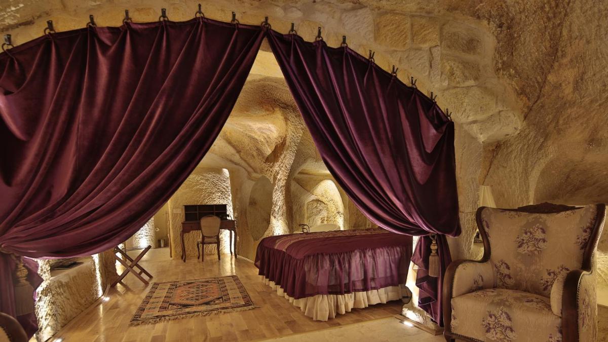 Photo - Golden Cave Suites