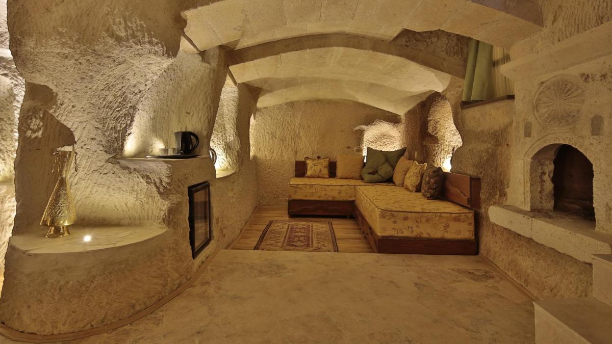 Photo - Golden Cave Suites