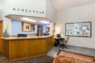 Photo - Super 8 by Wyndham Manhattan KS