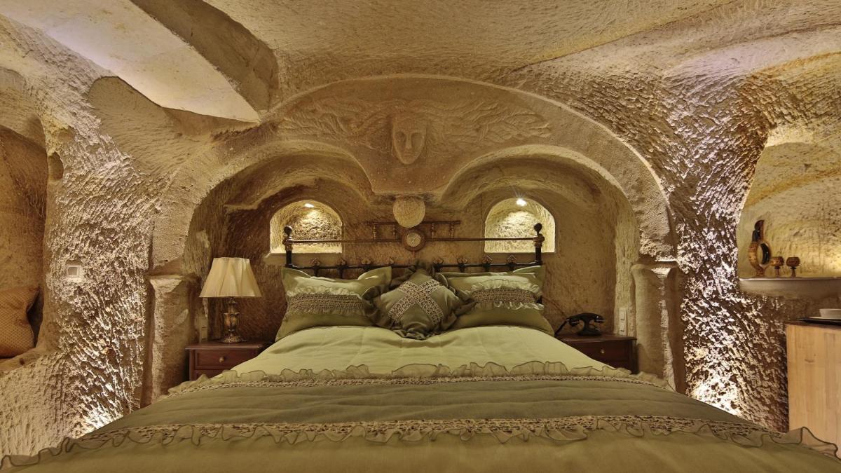 Photo - Golden Cave Suites