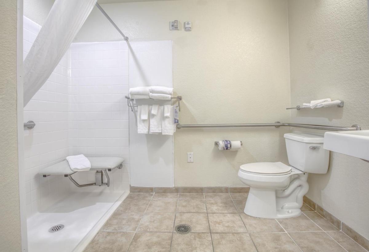 Photo - Microtel Inn & Suites by Wyndham Gulf Shores