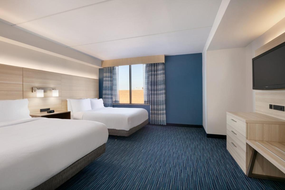 Photo - Holiday Inn Express Hotel & Suites Norfolk Airport, an IHG Hotel