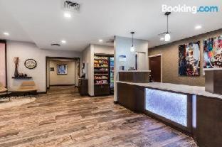 Foto - Best Western Plus Nashville Airport Hotel - BNA