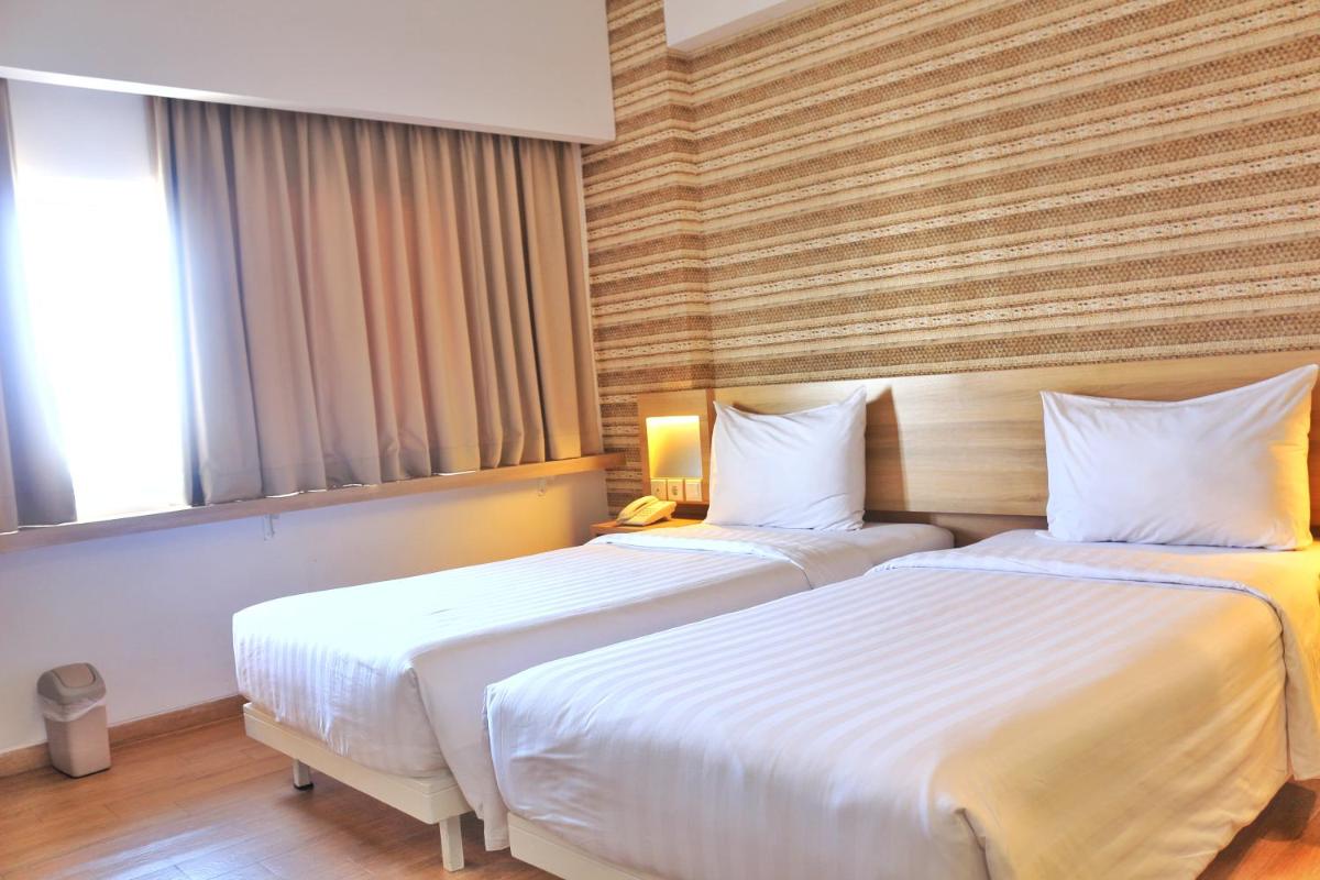 Foto - Whiz Prime Hotel Basuki Rahmat Malang