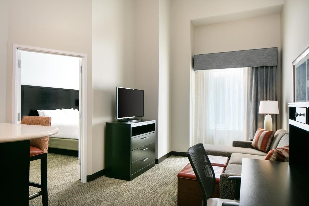 Foto - Staybridge Suites Des Moines Downtown, an IHG Hotel