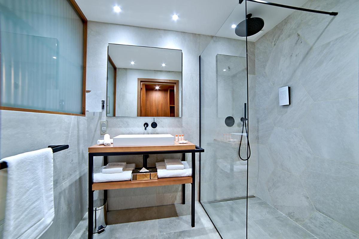 Golden Tulip Porto-Vecchio photo 7