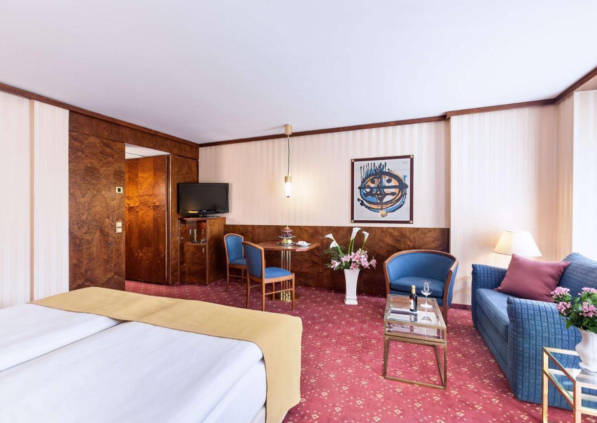 Photo - Best Western Premier Grand Hotel Russischer Hof