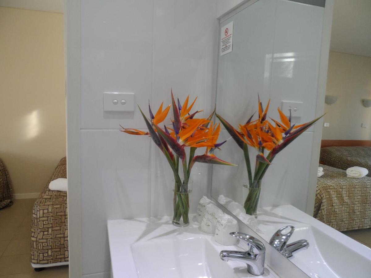 Foto - Liberty Plains Motor Inn