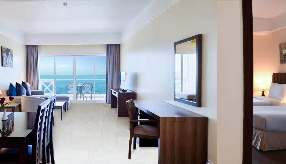 Foto - Ramada by Wyndham Beach Hotel Ajman