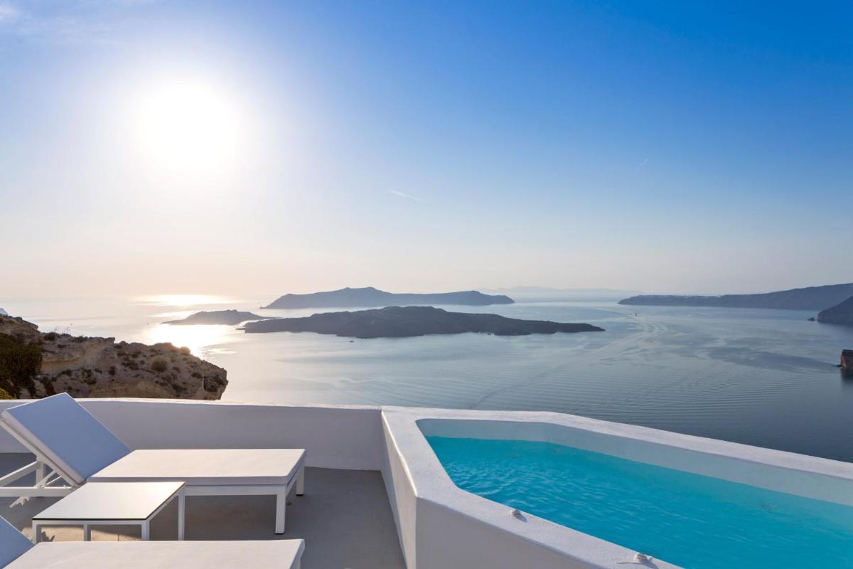 Photo - Alti Santorini Suites