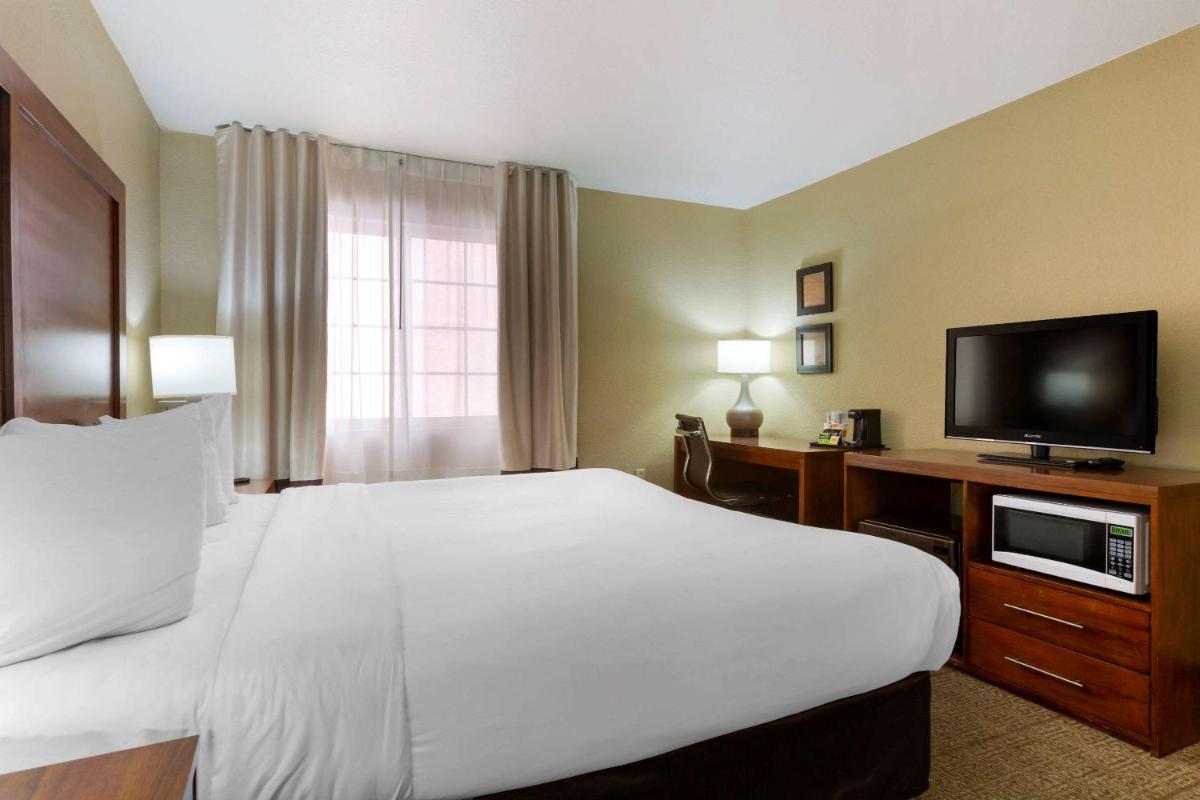 Photo - Comfort Inn & Suites North Glendale and Peoria