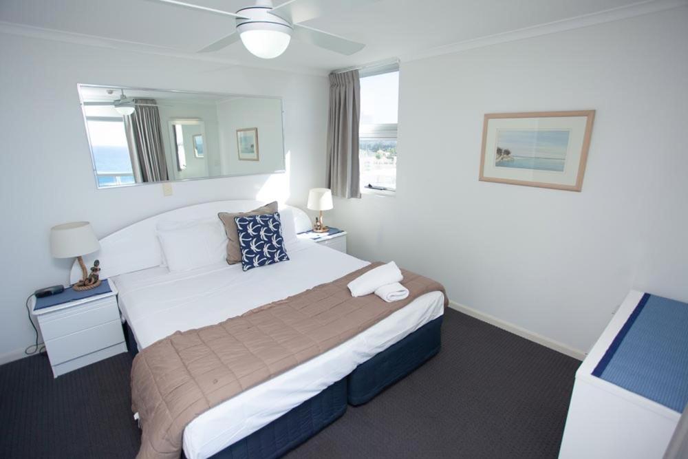 Photo - Grosvenor Beachfront Apartments Surfers Paradise