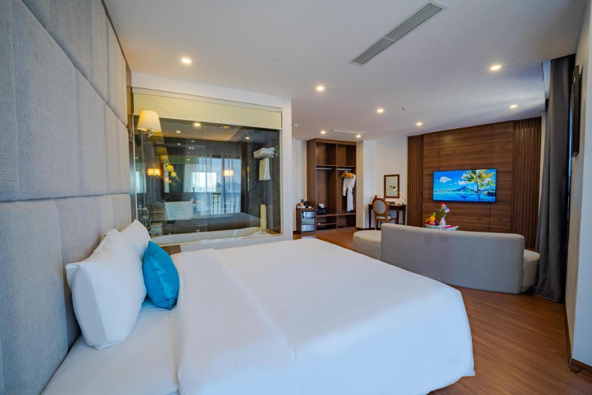 Paddington Hotel Halong Bayview photo 4