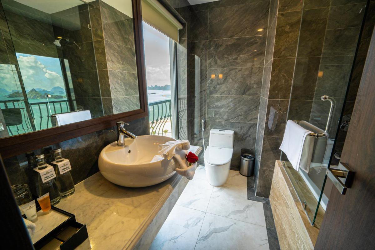Paddington Hotel Halong Bayview photo 6