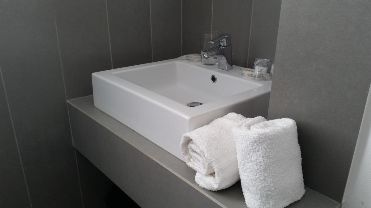 Photo - UP Room&Suite