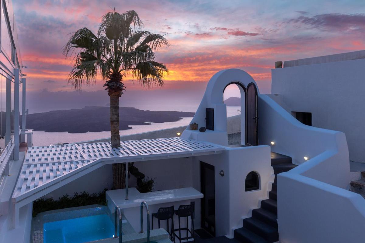 Photo - Opera Mansion Santorini