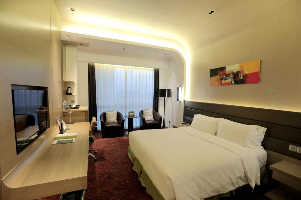 Photo - Holiday Inn Shanghai Songjiang, an IHG Hotel - Miaoqian Street