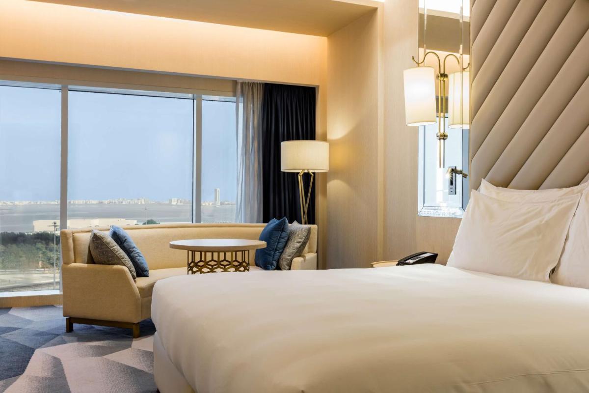 Photo - The Diplomat Radisson Blu Hotel Residence & Spa