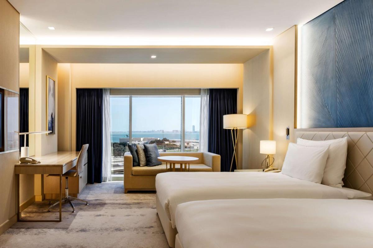 Photo - The Diplomat Radisson Blu Hotel Residence & Spa