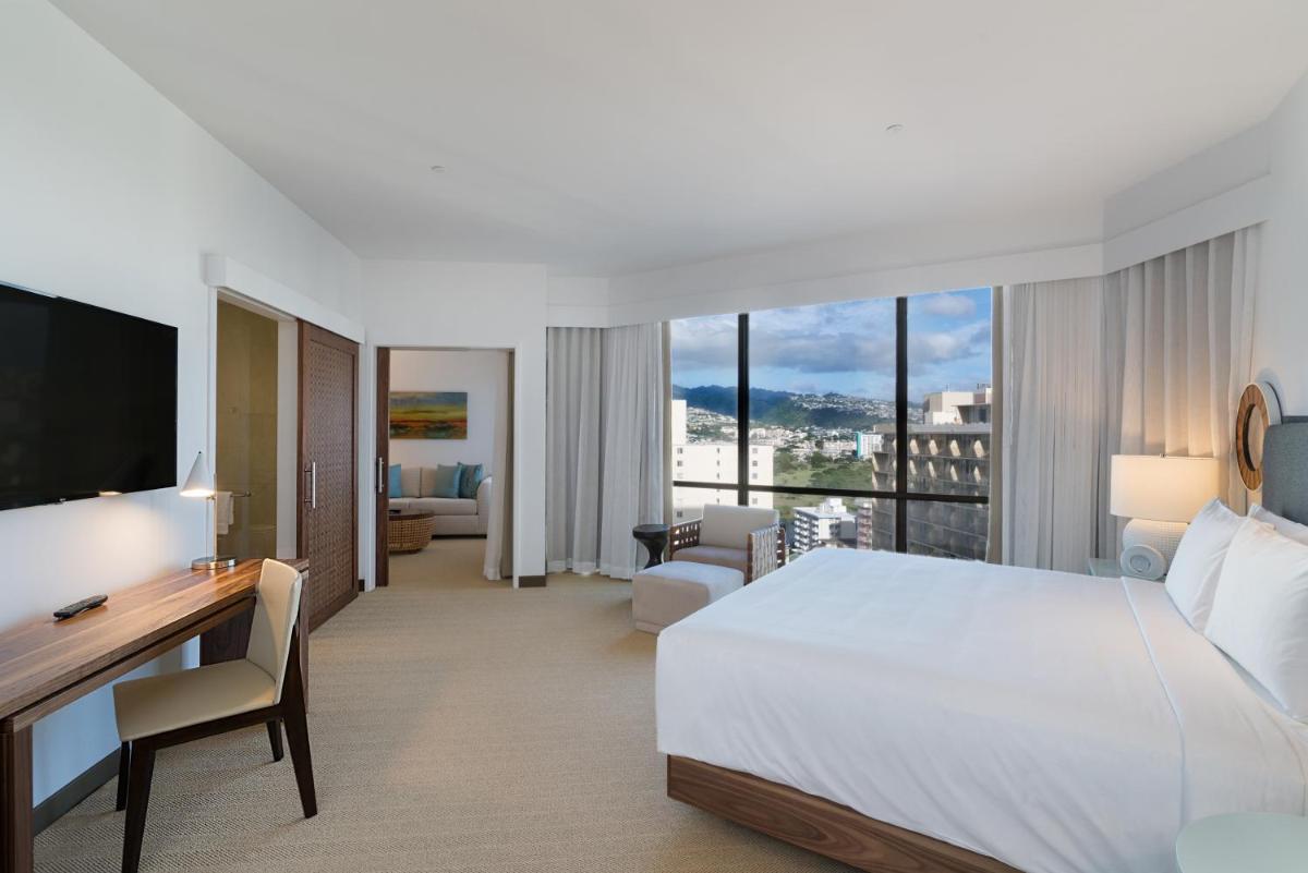 Photo - Hyatt Centric Waikiki Beach