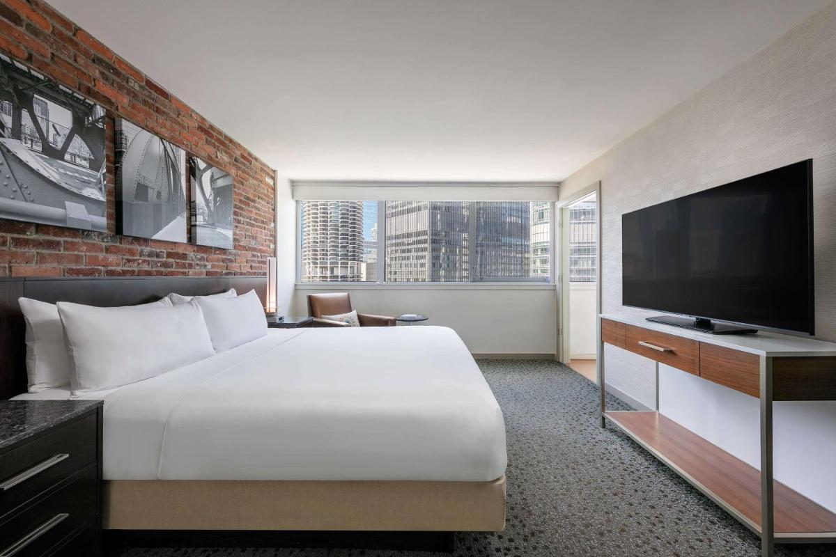 Photo - The Royal Sonesta Chicago Downtown