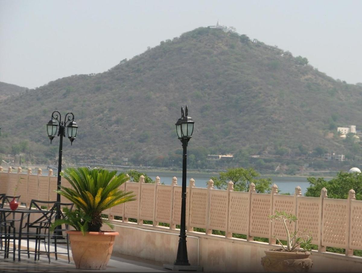 Photo - Radisson Blu Udaipur Palace Resort & Spa