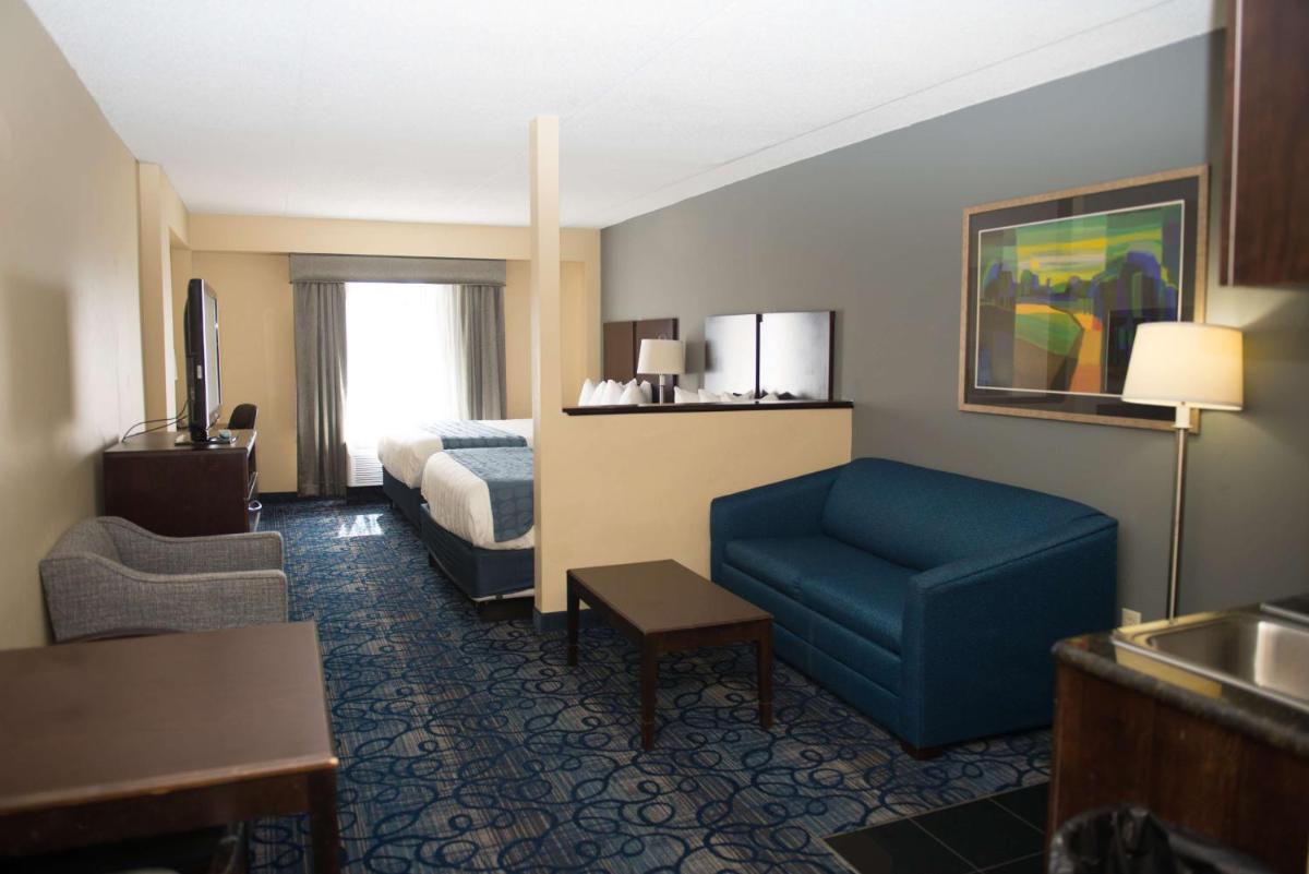 Photo - Best Western Plus Waynesboro