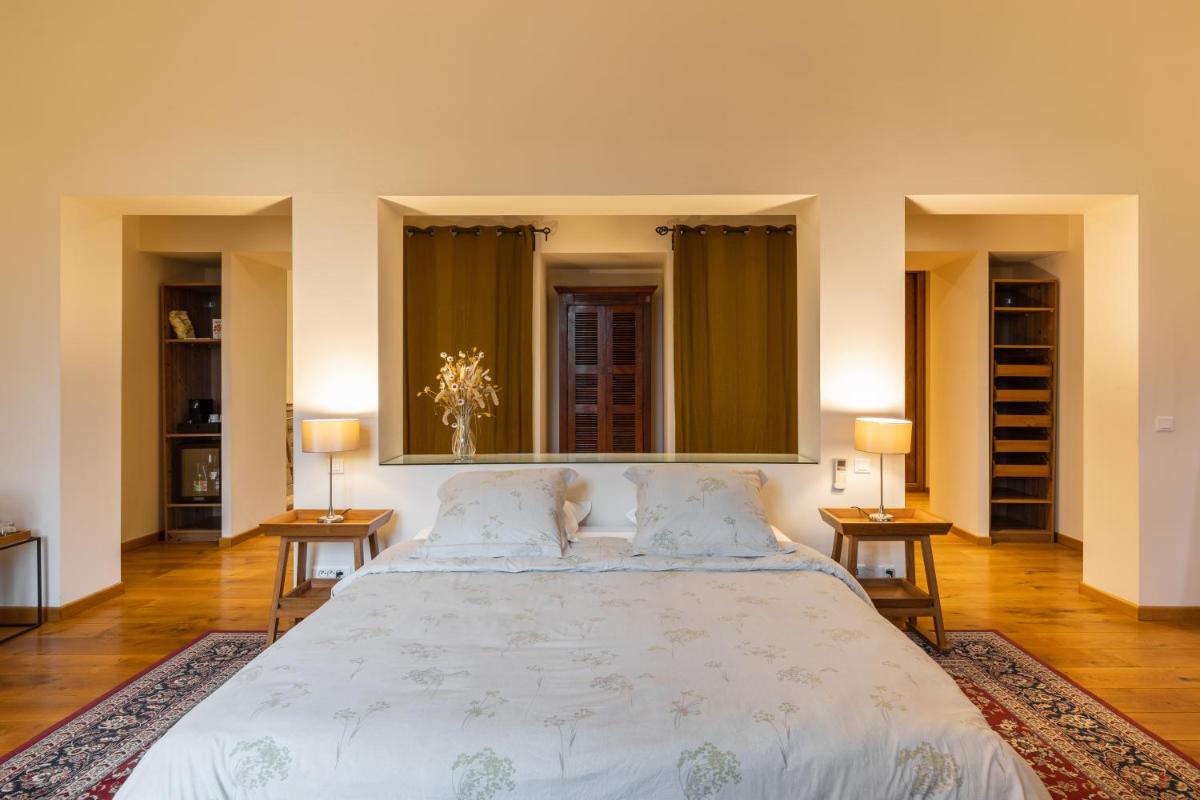 Photo - WAYA à Domaine Saint Domingue